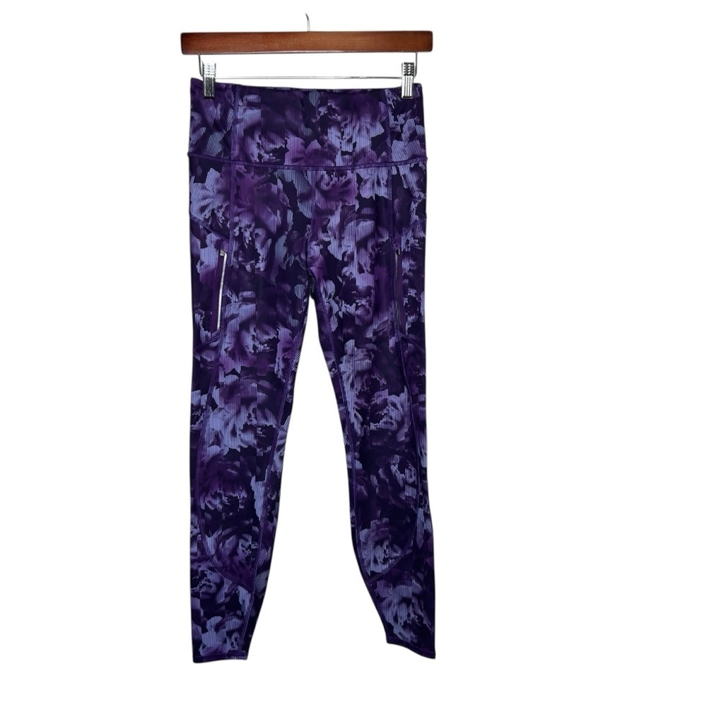 Athleta women’s purple floral leggings size small